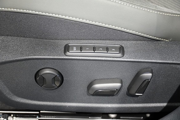 Cupra Formentor 7 of 13