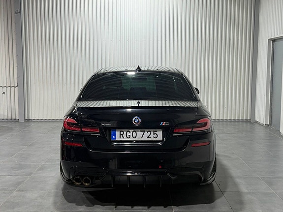 BMW 520d 4 of 7