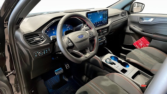 Ford Kuga 22 of 23