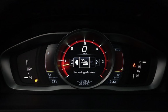 Volvo V60 16 of 26