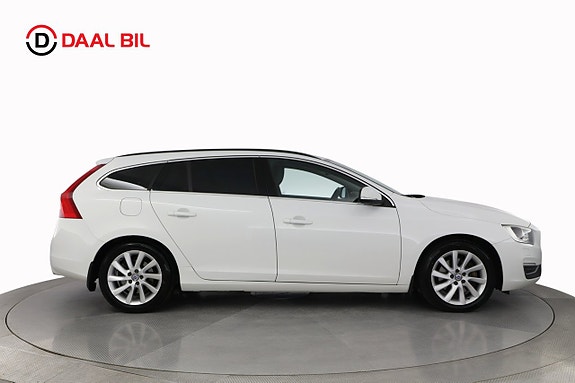 Volvo V60 5 of 26