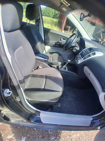 Kia Ceed 6 of 6