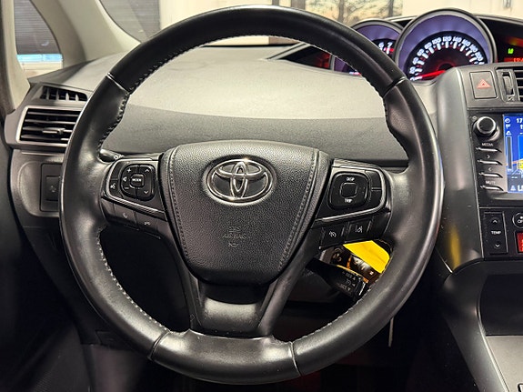 Toyota Verso 12 of 25