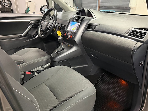 Toyota Verso 20 of 25