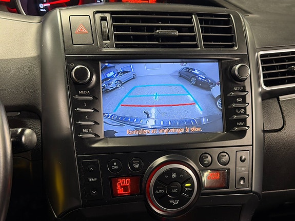 Toyota Verso 18 of 25