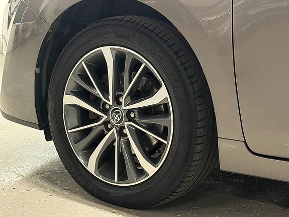 Toyota Verso 5 of 25