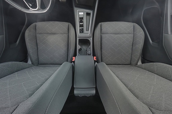 Volkswagen Golf I 14 of 24