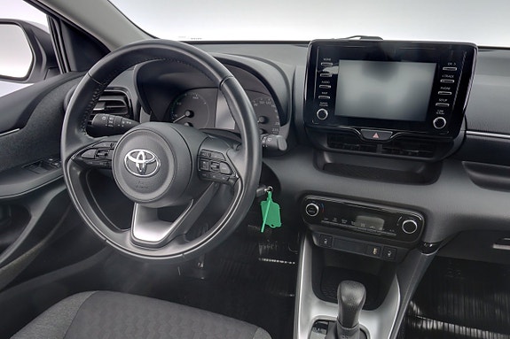 Toyota Yaris 14 of 24