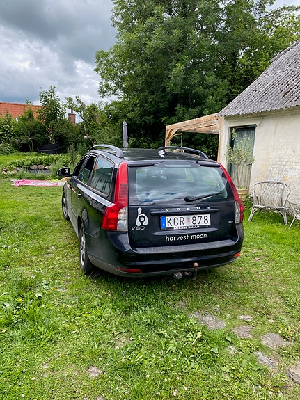 Volvo V50 2 of 2