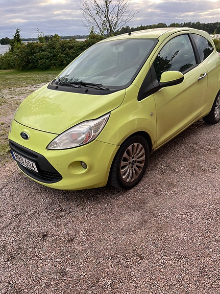 Ford Ka 2 of 4