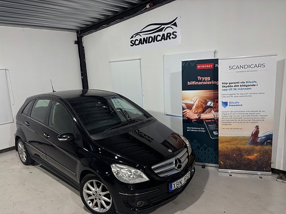 Mercedes-Benz B170 4 of 30