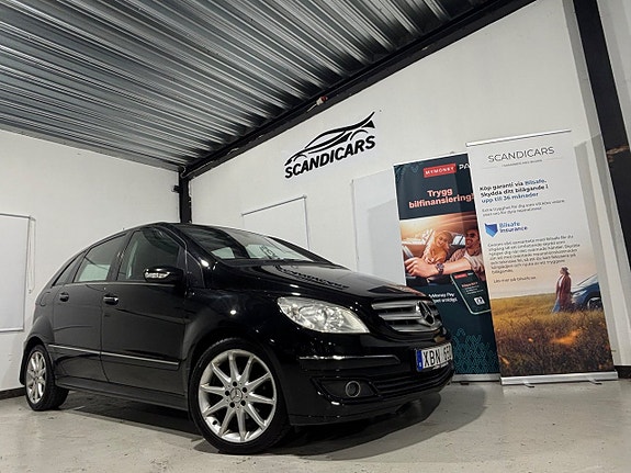 Mercedes-Benz B170 3 of 30