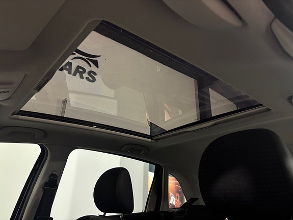 Mercedes-Benz B170 25 of 30