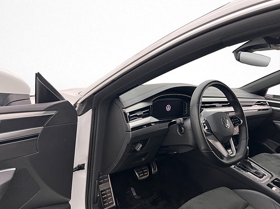 Volkswagen Arteon 8 of 30