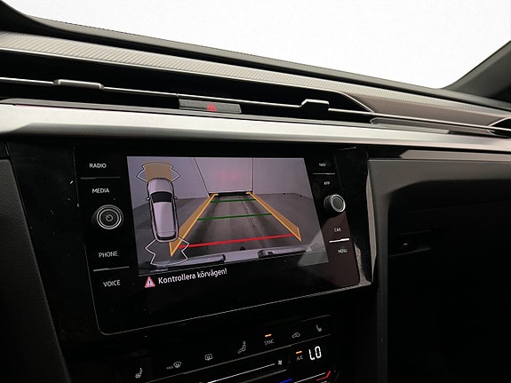 Volkswagen Arteon 24 of 30