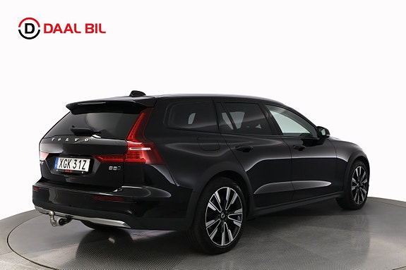 Volvo V60 Cross Country 6 of 27