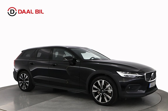 Volvo V60 Cross Country 4 of 27