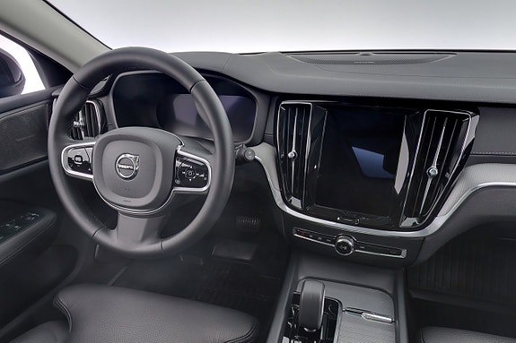 Volvo V60 Cross Country 15 of 27
