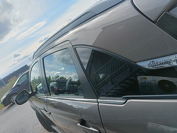 Citroen C4 Aircross 3 of 13