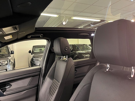 Land Rover Discovery Sport 7 of 12