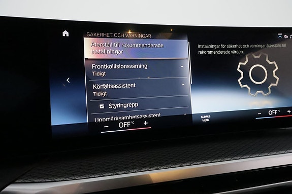 BMW i4 27 of 30