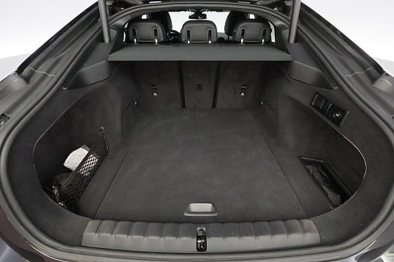 BMW i4 8 of 30