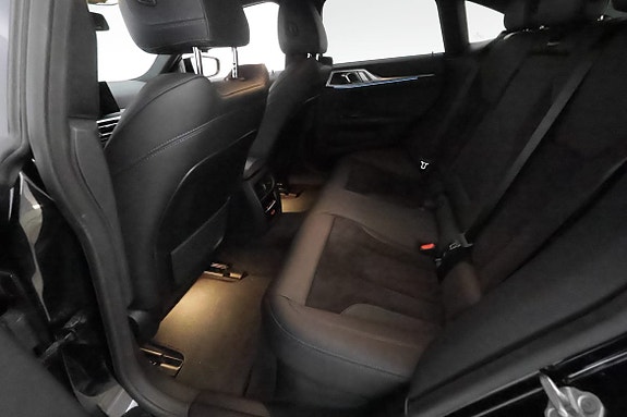 BMW i4 20 of 30