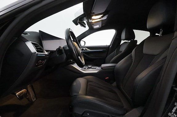 BMW i4 12 of 30