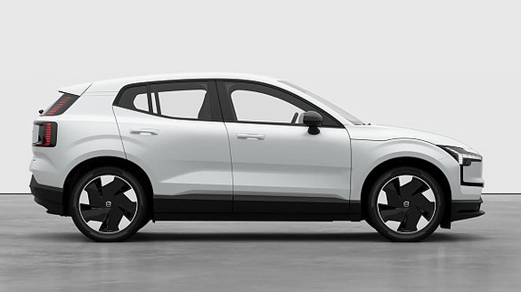 Volvo EX30 5 of 30