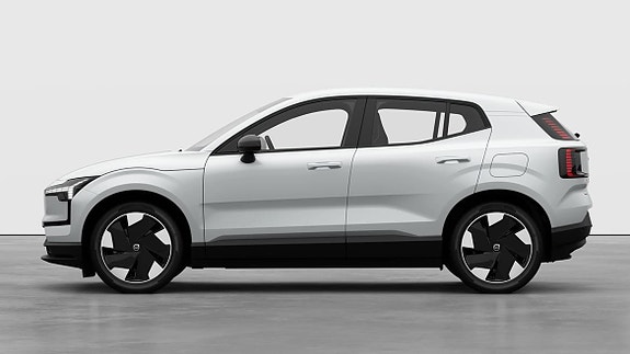 Volvo EX30 4 of 30