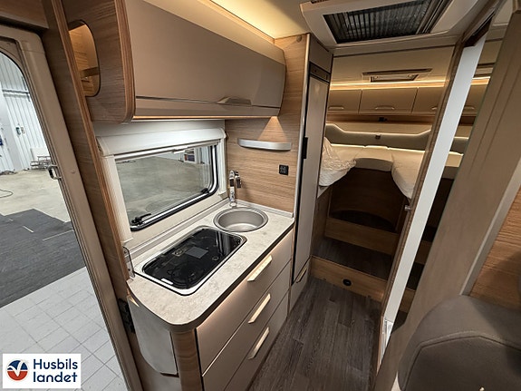 Knaus VAN TI 650 MEG VANSATION 5 of 7