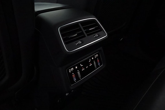 Audi Q8 16 of 29