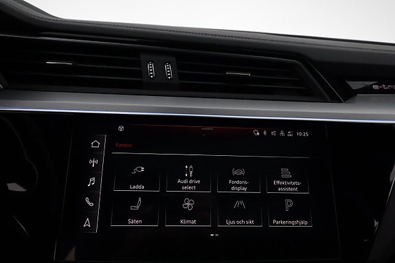 Audi Q8 20 of 29