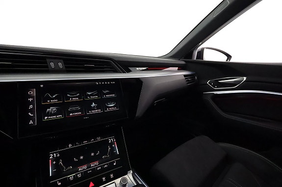 Audi Q8 24 of 29
