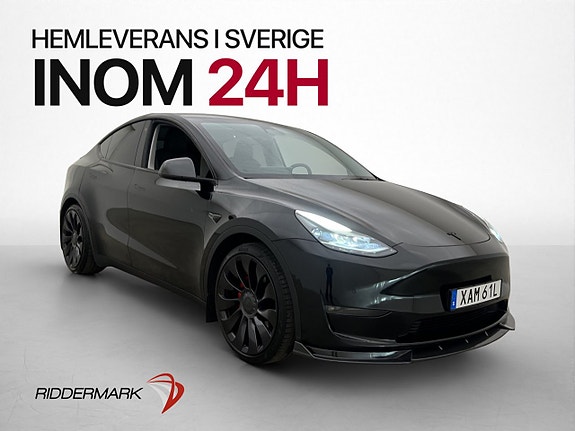 Tesla Model Y 4 of 27