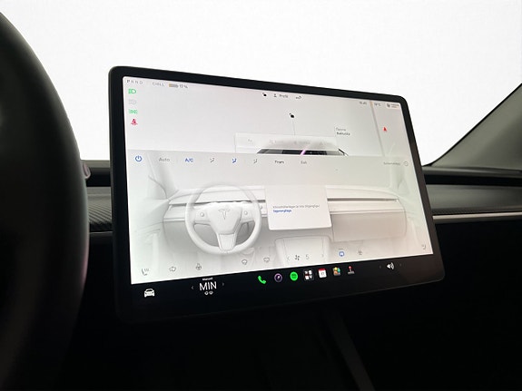Tesla Model Y 15 of 27