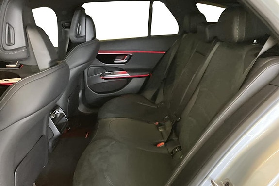 Mercedes-Benz E300 de 14 of 22