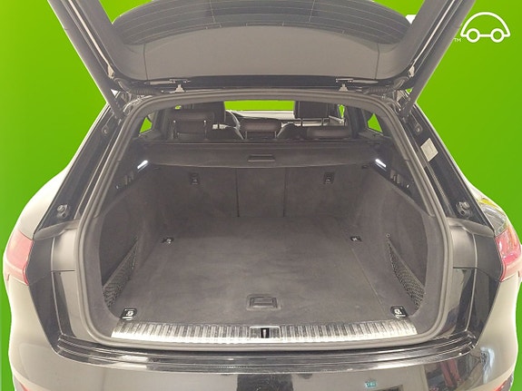 Audi Q8 15 of 21