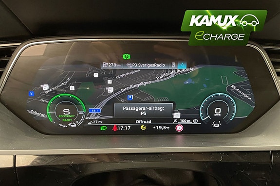 Audi e-tron 13 of 26