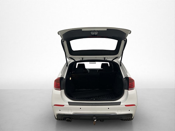 BMW X1 20 of 25