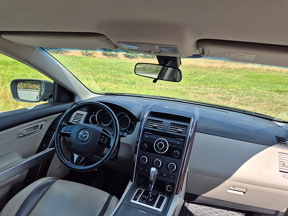 Mazda CX-9 7 of 8