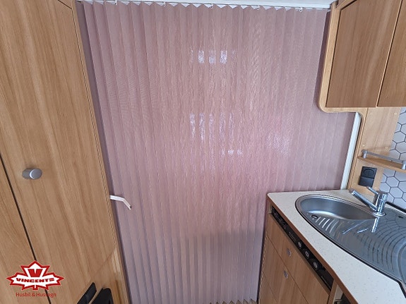 Dethleffs 510 *Förtält *Solcell *Franskbädd 8 of 18