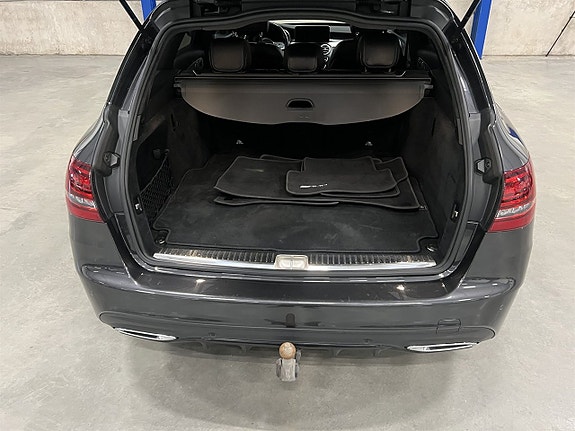 Mercedes-Benz C200 d 24 of 26
