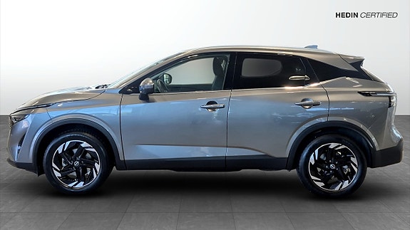 Nissan Qashqai 4 of 12