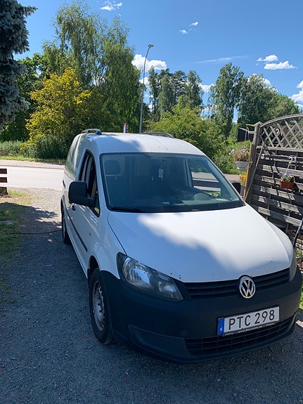 Volkswagen Caddy 2 of 3