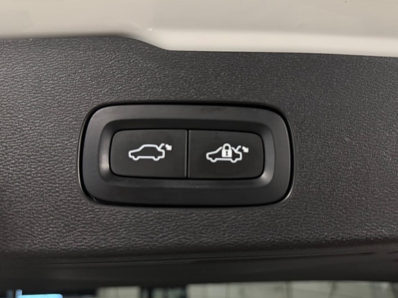 Volvo V60 28 of 28
