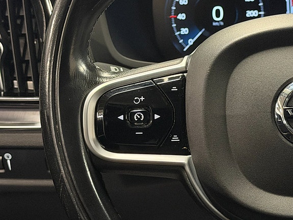 Volvo V60 17 of 28
