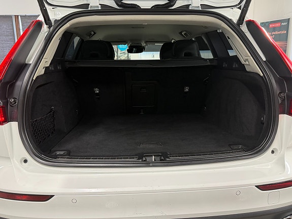 Volvo V60 26 of 28