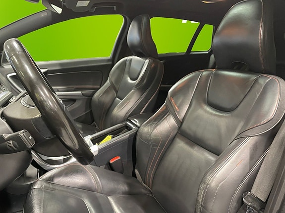 Volvo V60 9 of 24