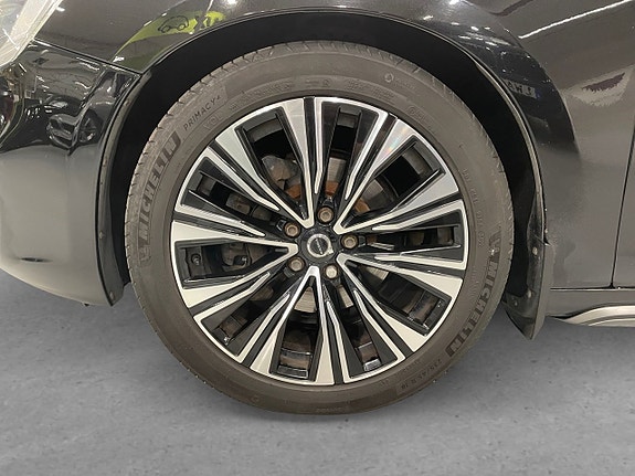 Volvo V60 8 of 24